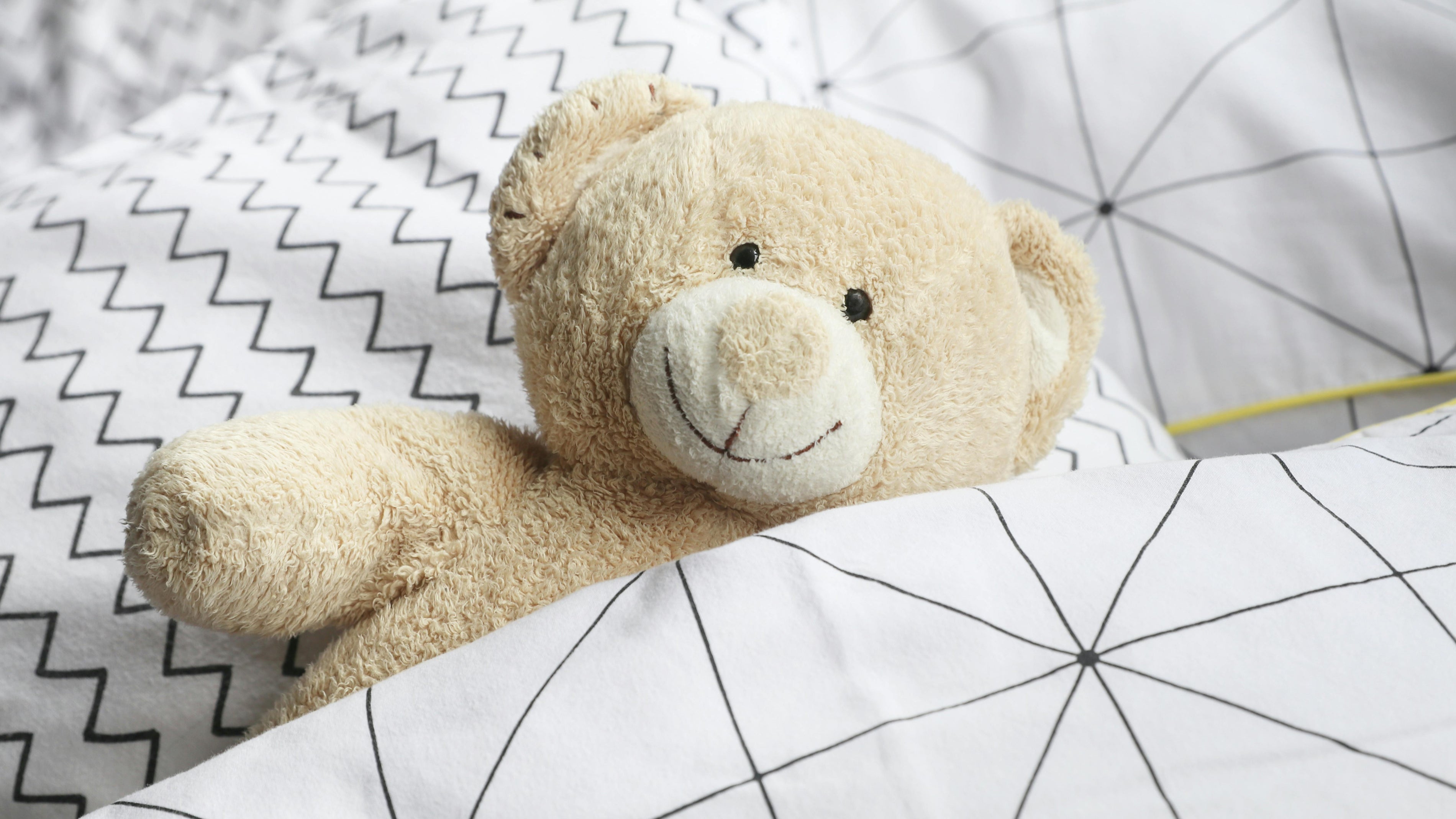 How to Dress for Nursing Without Compromising Style