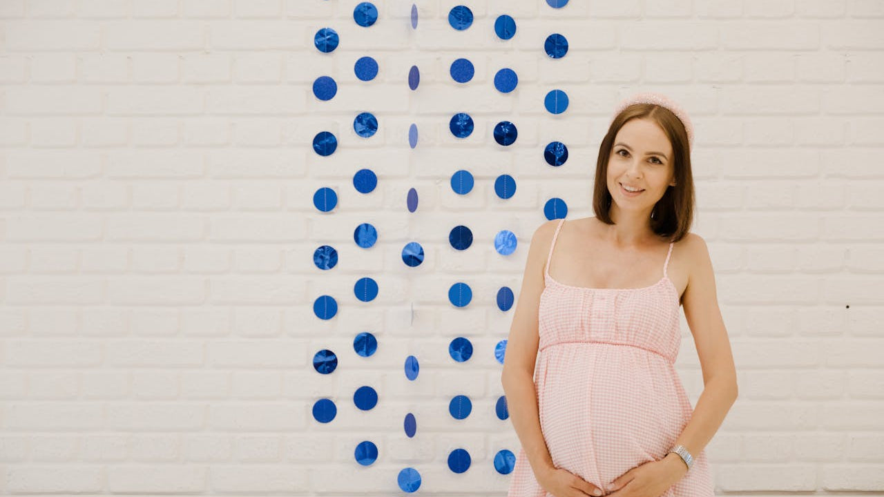 Postpartum Clothing in India: What New Moms Really Need